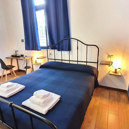 I Covi Del Viaggiatore - Bari Politecnico Bagian luar foto
