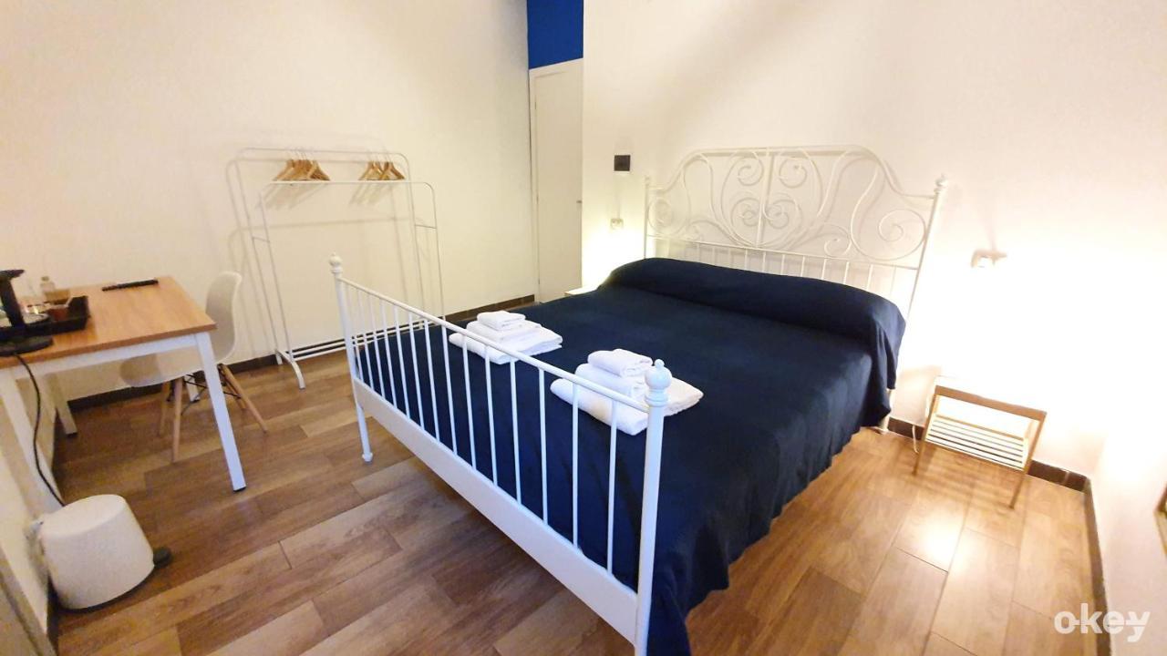 I Covi Del Viaggiatore - Bari Politecnico Bagian luar foto