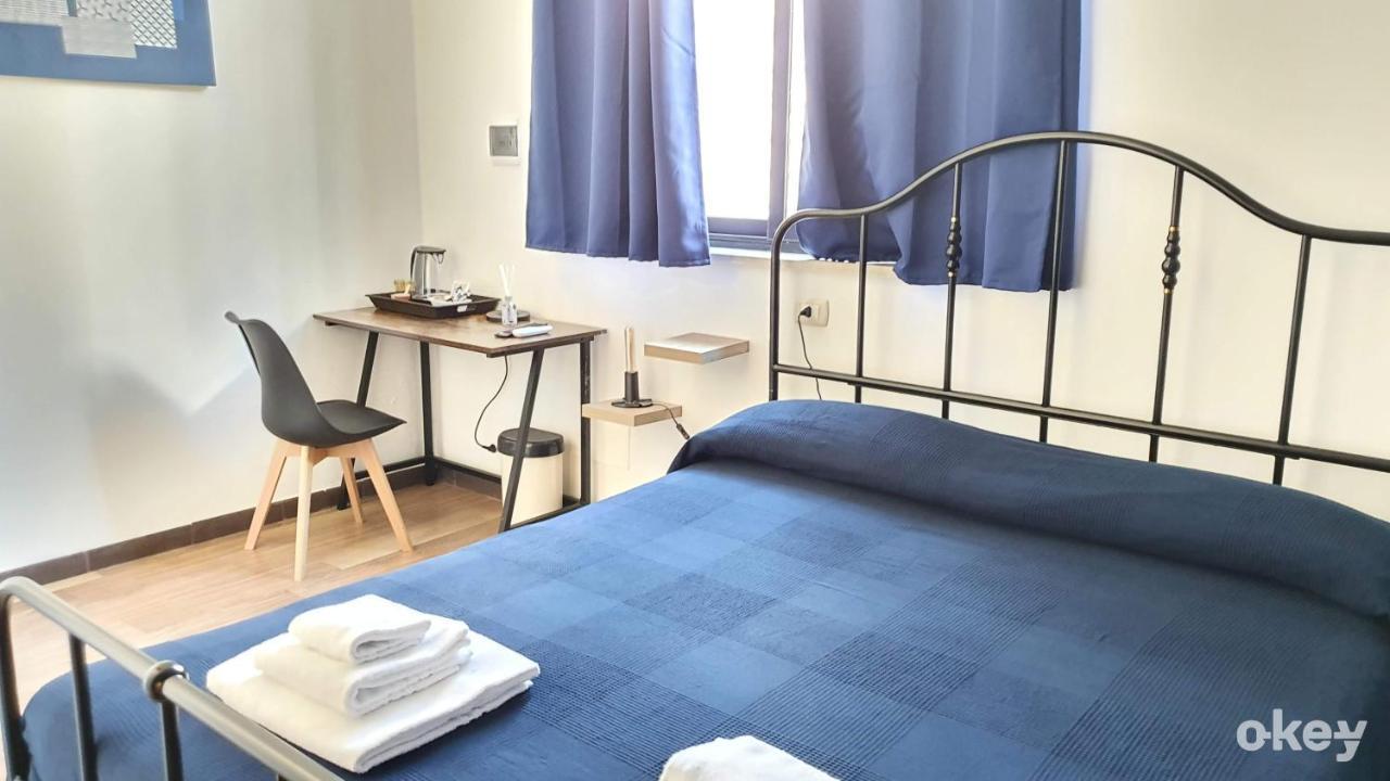 I Covi Del Viaggiatore - Bari Politecnico Bagian luar foto